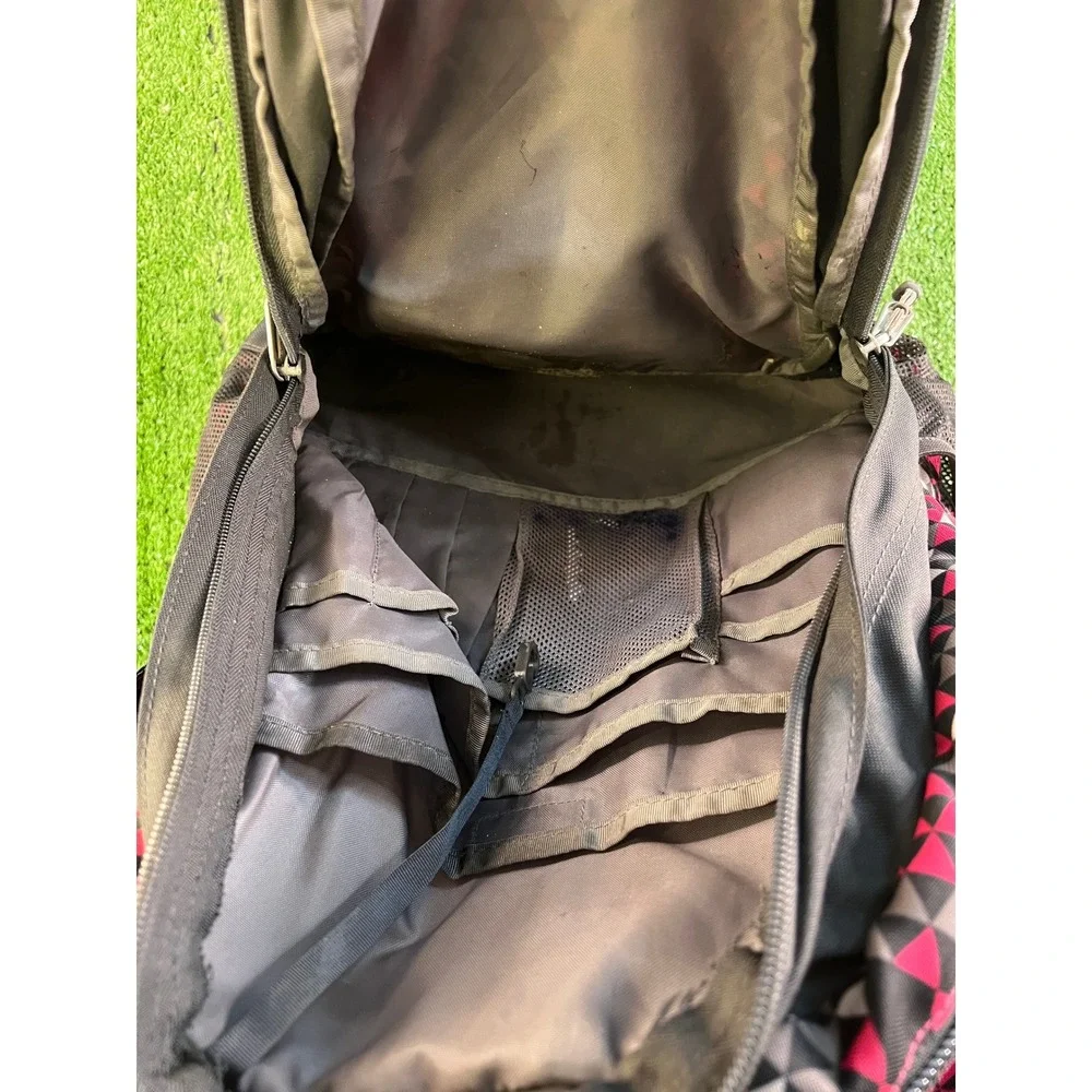 The North Face Jester Backpack Pink Black Geometric Triangle Print Daypack